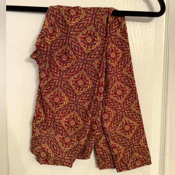**SALE SEE BELOW** NWOT Lularoe Leggings - Picture 1 of 1